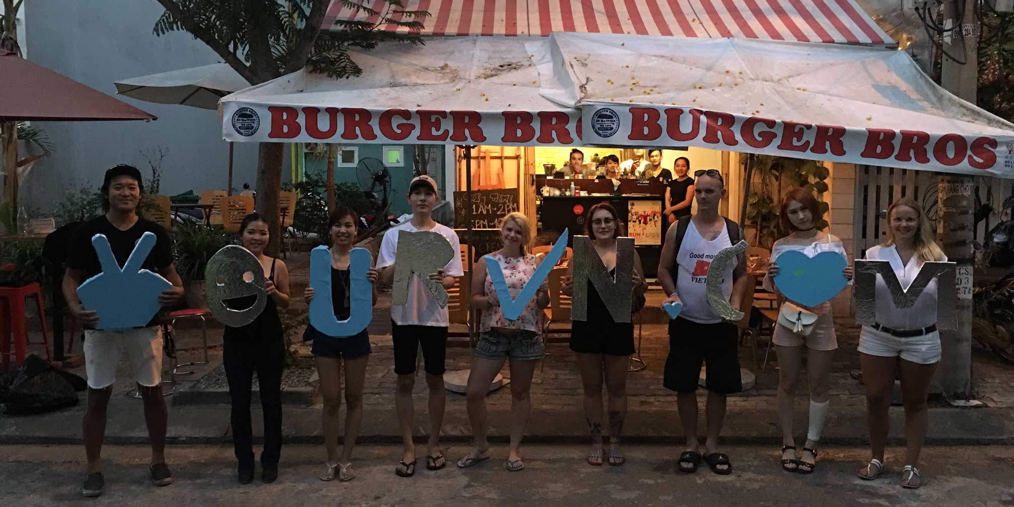 Da Nang Burger Bros restaurant